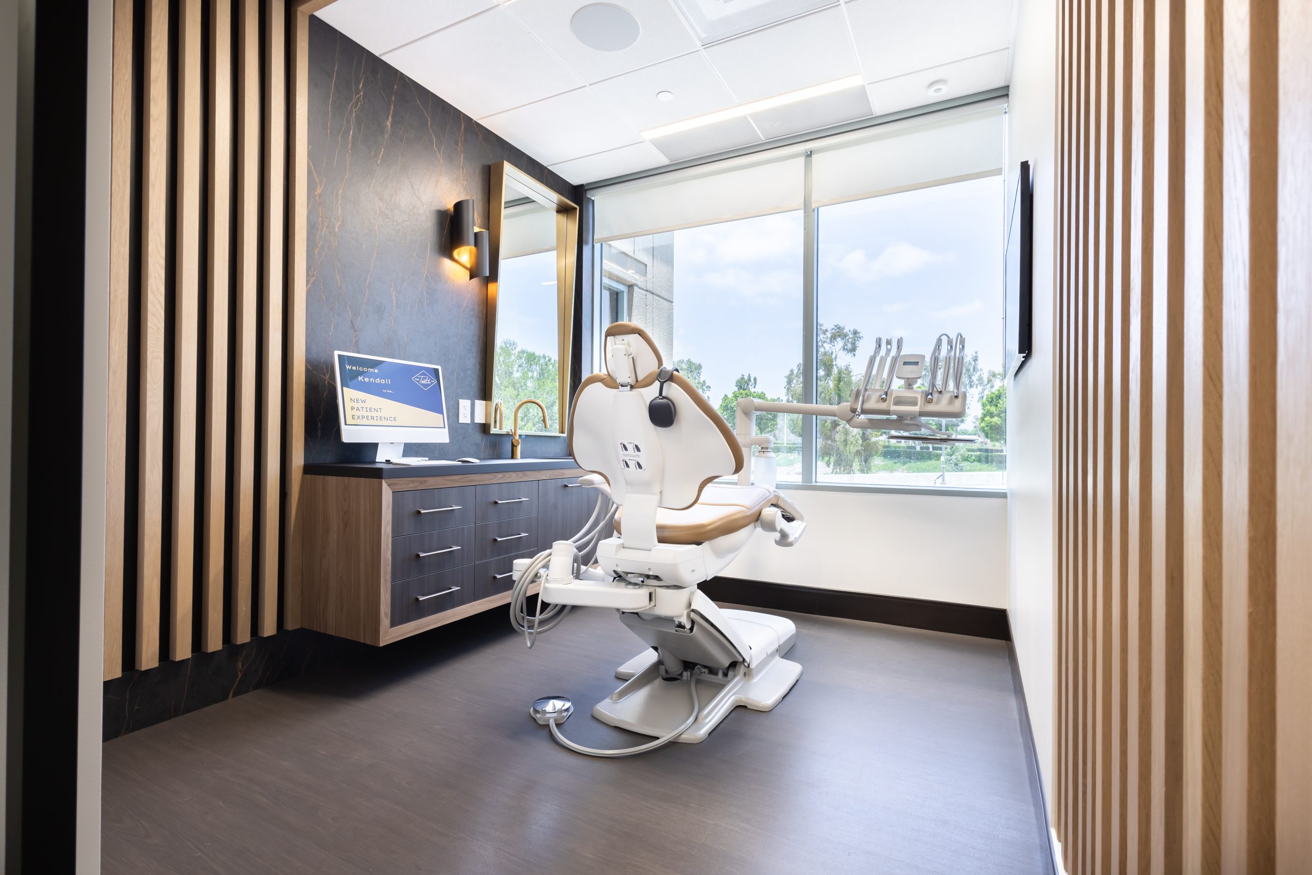 Private treatment suite at The Tooth Co. in Irvine, a short drive from Newport Beach